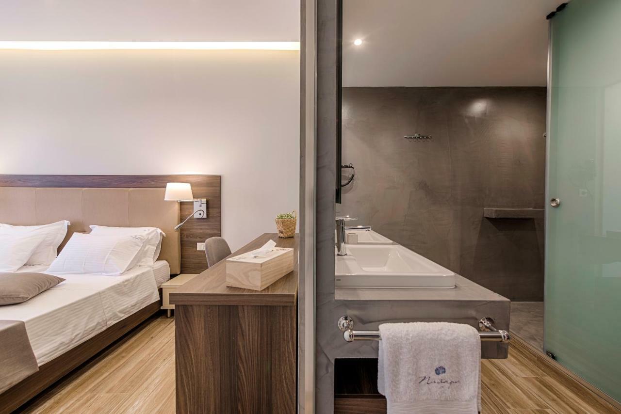 Nastazia Luxury Beach House Ialysos  Extérieur photo